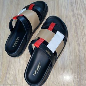 BURBERRY BLOCK LEATHER SLIDES, SIZE 39, FROM: BURBERRY.COM